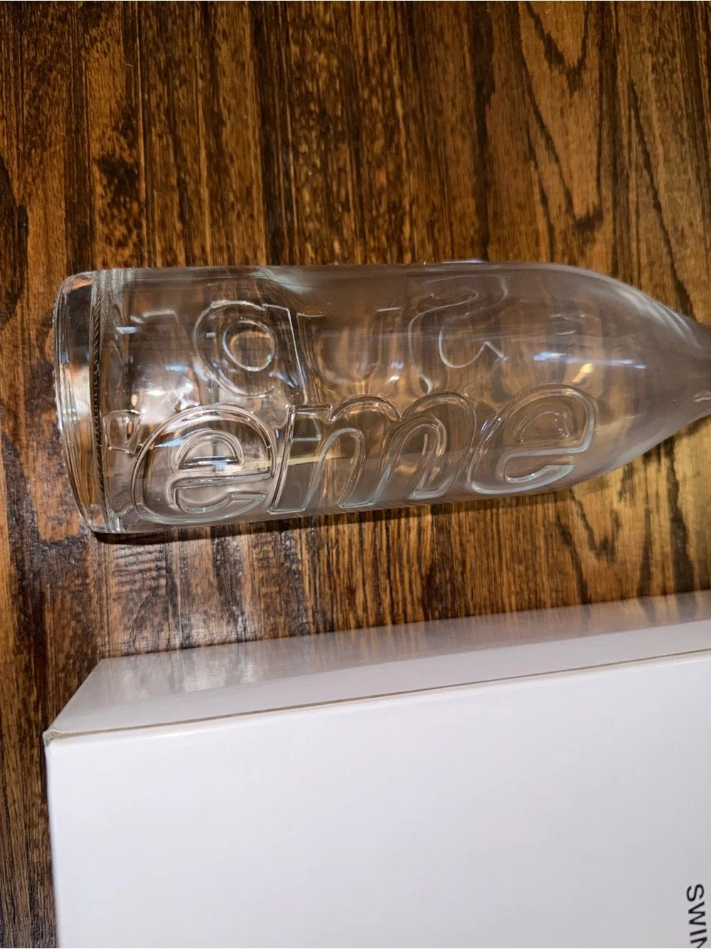 SUPREME Logo Swing Top 1.0L Clear Glass Bottles - Set Of 2 - FW21 Collection